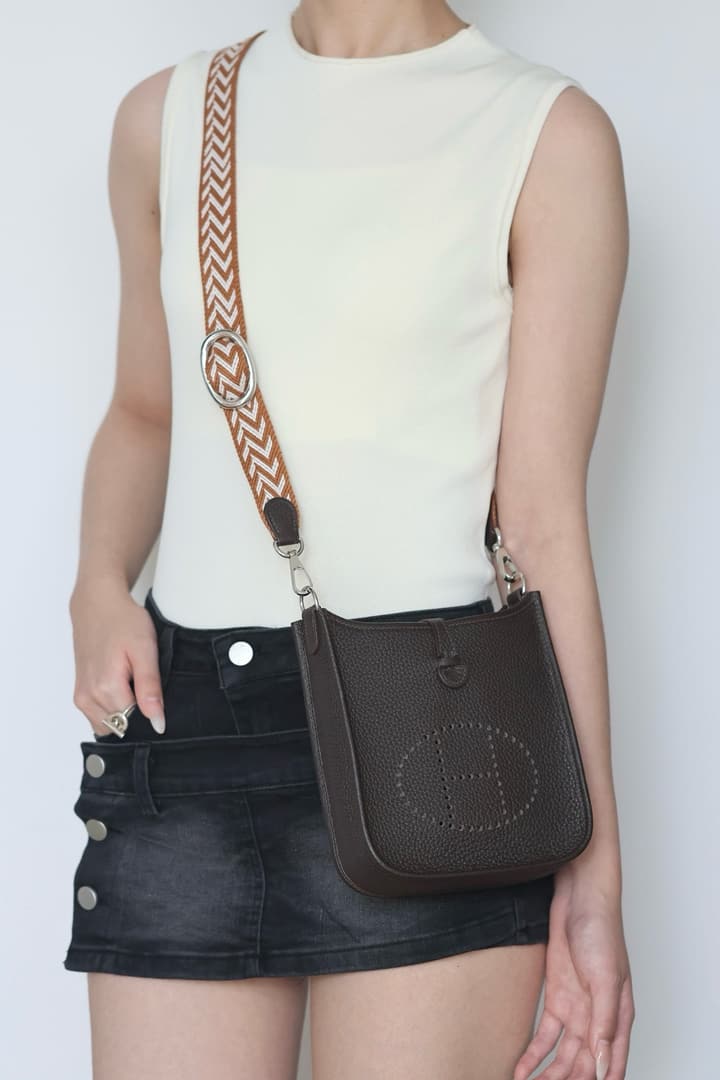 Hermès Ebony Shoulder Bag with Patterned Strap in Ebony With Patterned Strap
