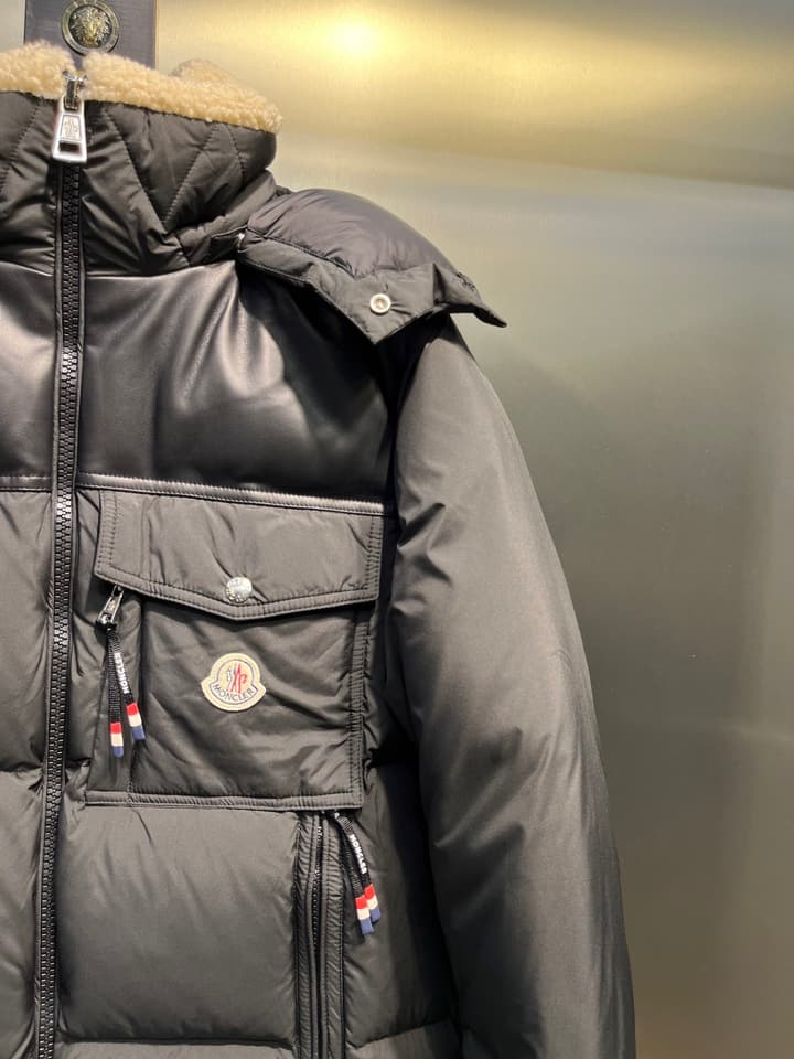 Moncler Unisex Down Jacket in Gold