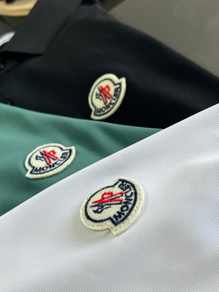 Moncler Patch Embroidered Logo Polo Shirt – 25SS Collection in Black