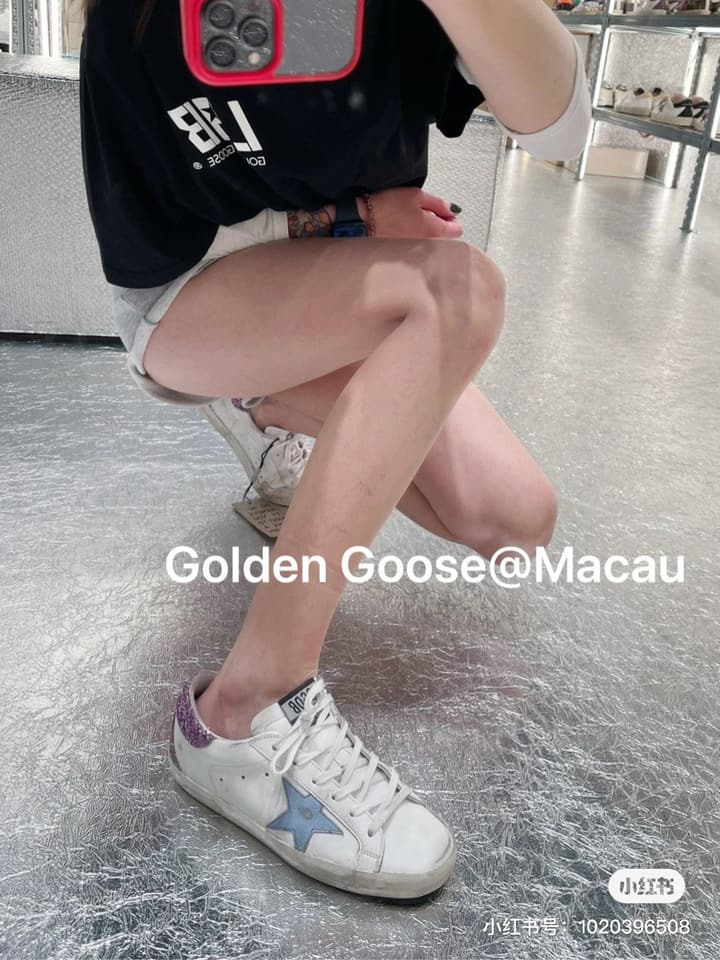 Golden Goose Superstar Distressed Sneakers – 2023 Spring Collection