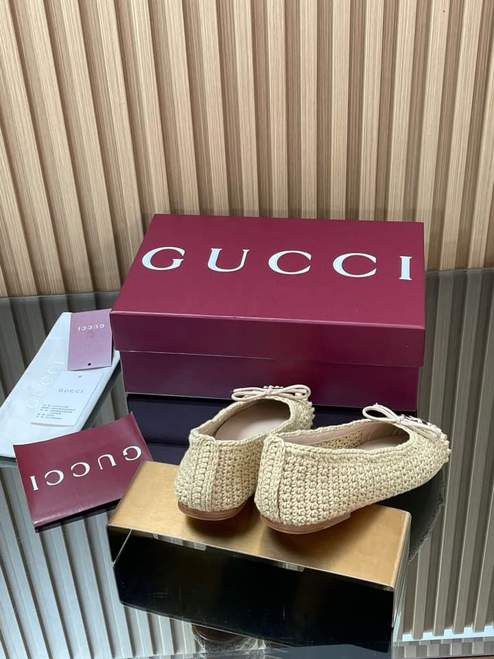 Gucci Woven Mesh Double G Ballet Flats – 2025 Early Autumn Collection