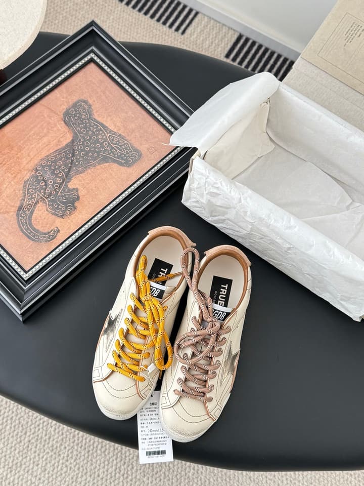 Golden Goose Graffiti Sneakers – 2024 Collection