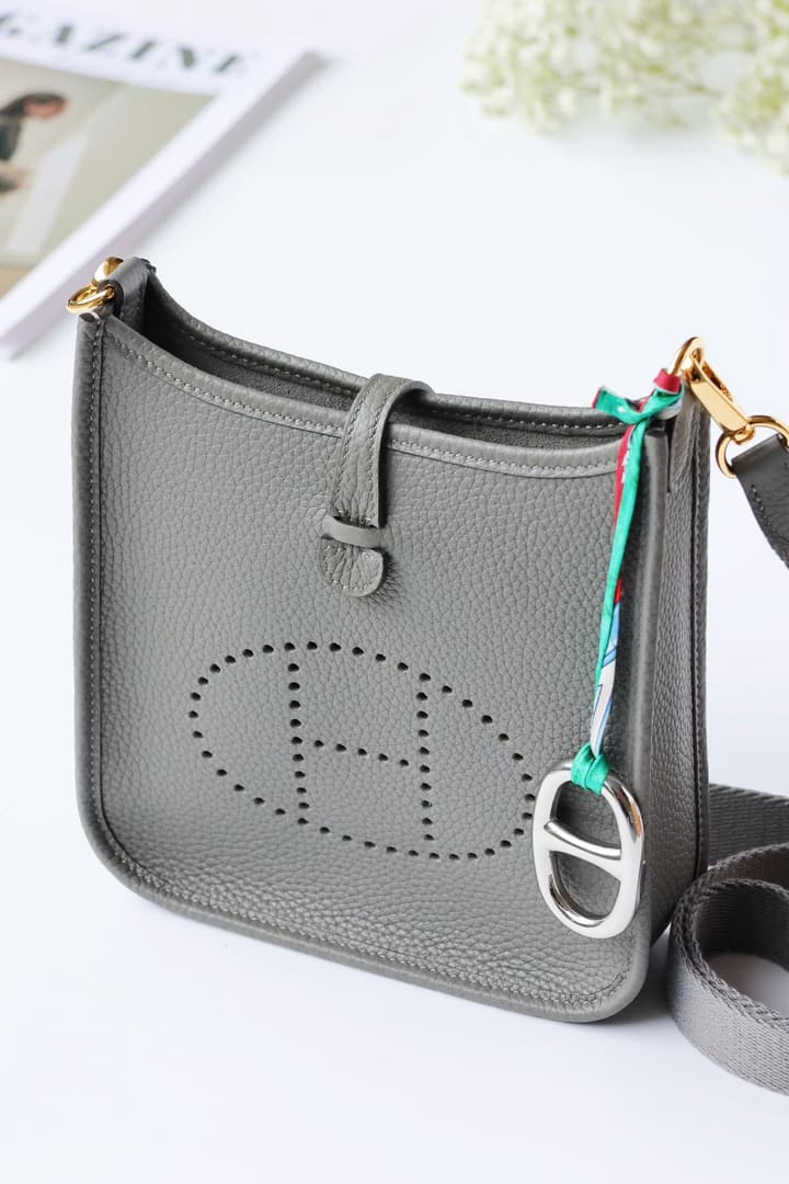 Hermès Evelyne Crossbody Bag