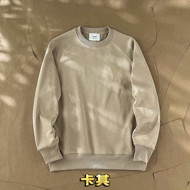 Ami Paris Ami de Coeur Embroidered Crewneck Sweatshirt in Gray