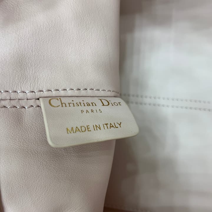Dior C'est Dior Bucket Bag – 23FW in Cream