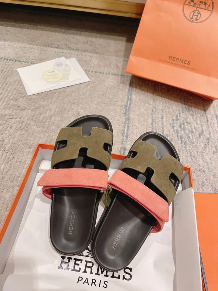 Hermès Chypre Leather Slides – 2023SS
