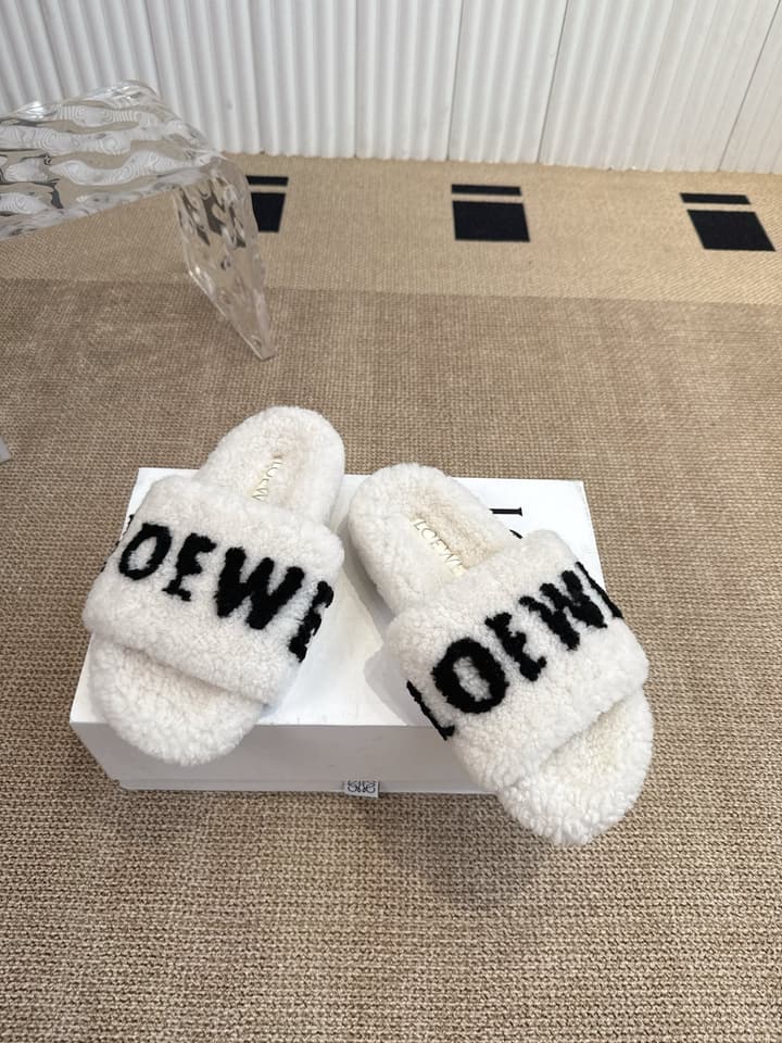 Loewe Classic Autumn/Winter Wool Slippers in Black With White Text