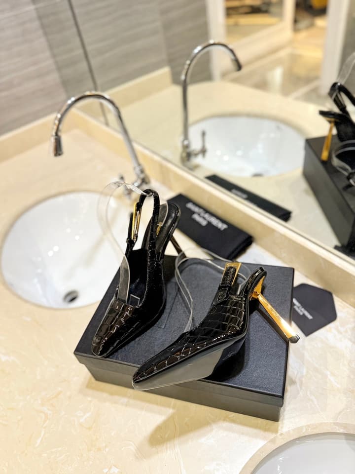 Saint Laurent Square Toe Patent Leather Pumps in Caramel Gloss