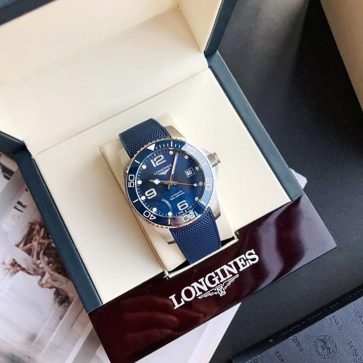 Longines Conquest Automatic Watch (Eddie Peng Edition) in Blue Dial With Blue Rubber Strap