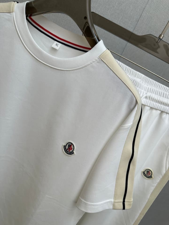 Moncler Urban Casual Tracksuit Set – 2026SS in Black