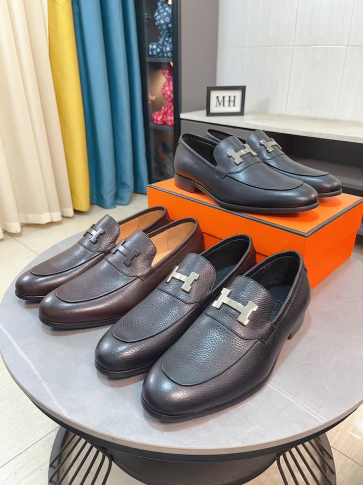 Hermès Business Leather Loafers