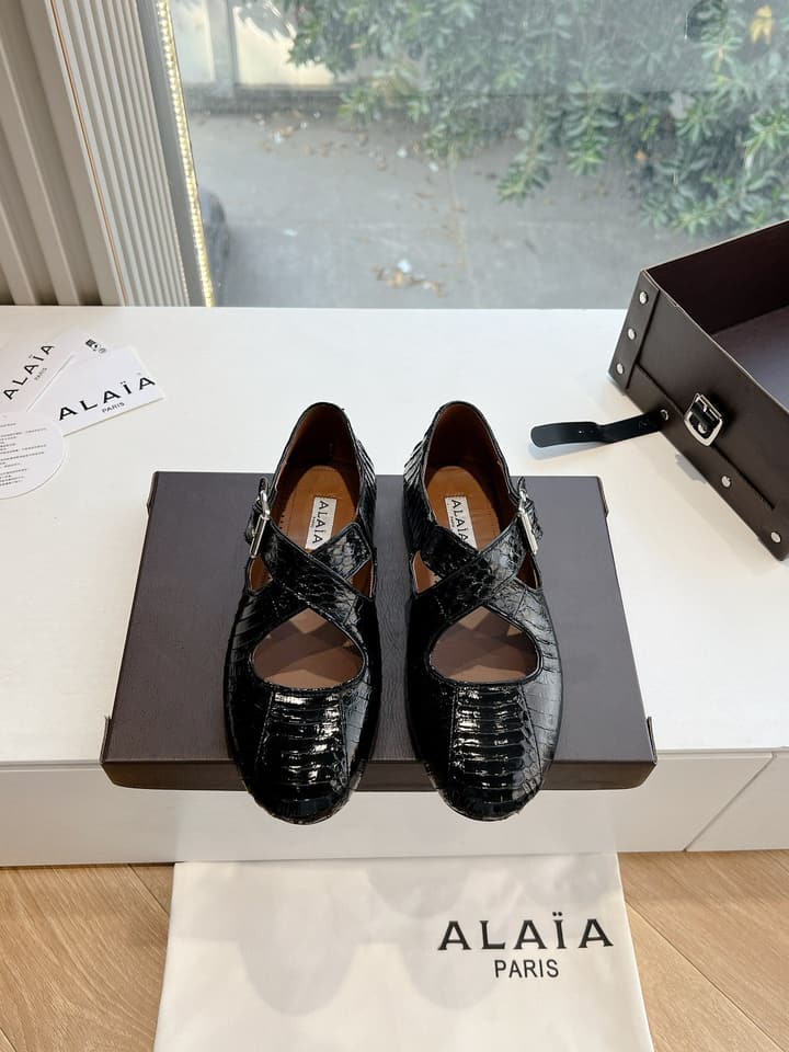 Alaïa Eel Leather Ballet Flats – 2025 SS