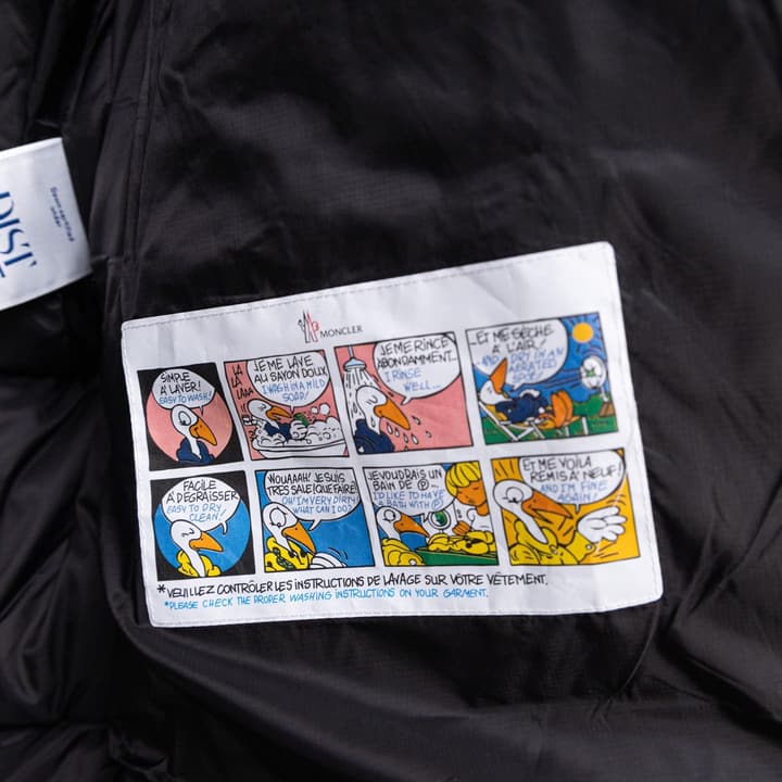 Moncler Couyere Detachable Hood Down Jacket in Black Down Jacket