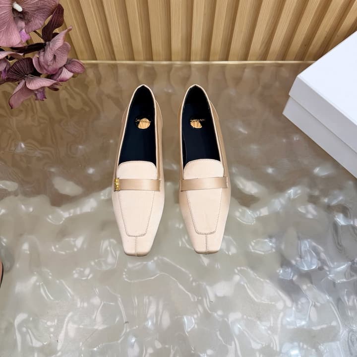 Saint Laurent Silk Chain Mules – Spring/Summer Collection – 26S in Beige