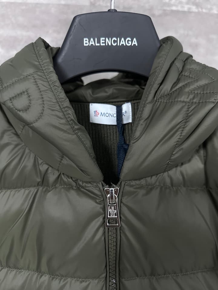 Moncler Hooded Wool Knit Spliced Down Jacket – Early Autumn Collection in Black