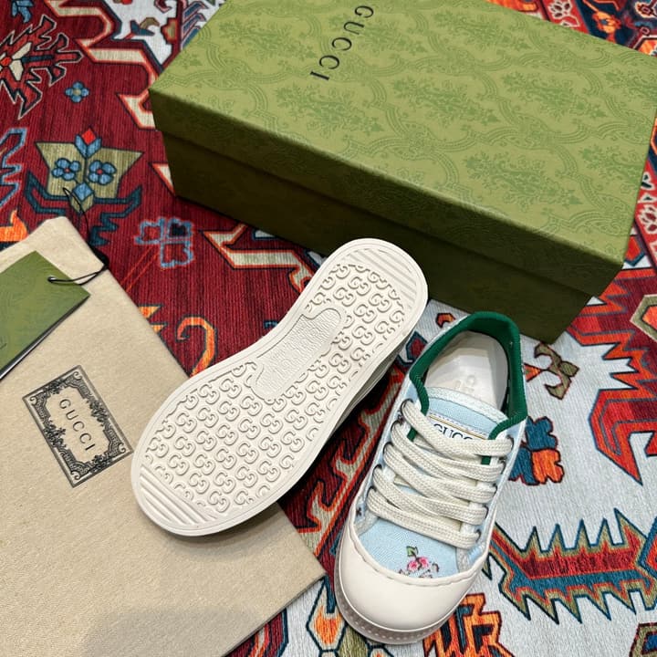 Gucci Kids Footwear – Kids Collection in Beige Plaid Slip-on