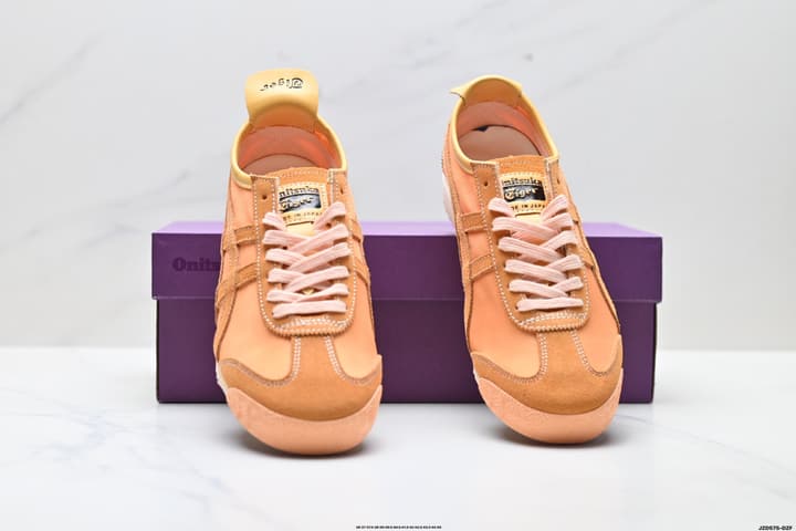 Onitsuka Tiger Mexico 66 Deluxe Nippon Made Sneakers in Beige With Taupe Stripes