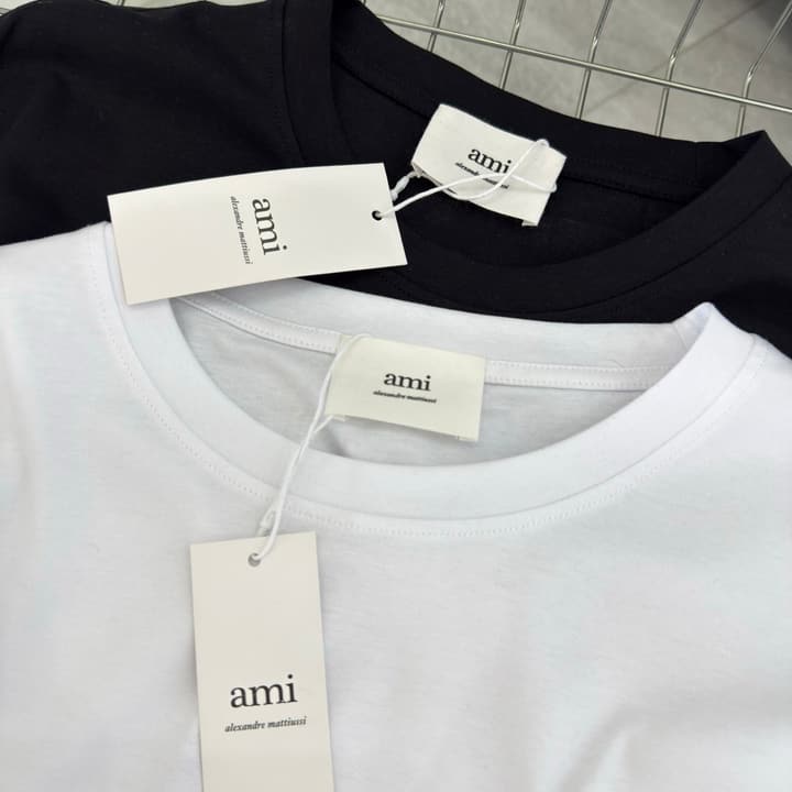 AMI Paris Small Logo Embroidered Cotton T-Shirt in Classic Black