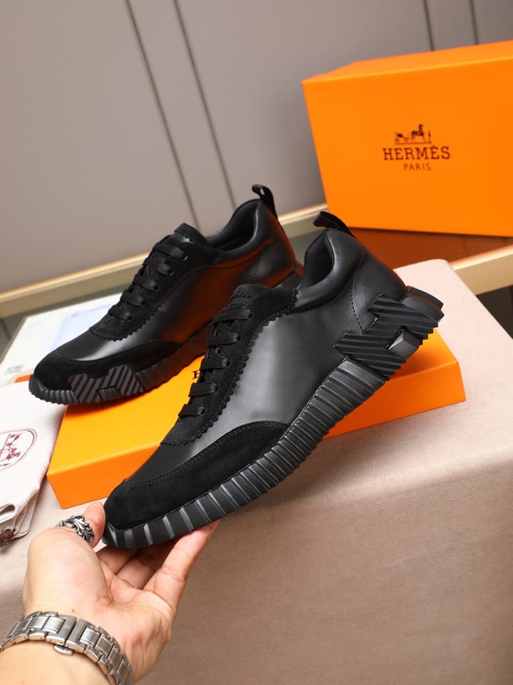 Hermès Bouncing Men's Sport Sneakers in Navy Blue