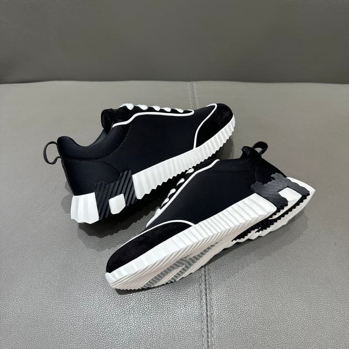Hermès Bouncing Sneakers in Bright White With Orange H