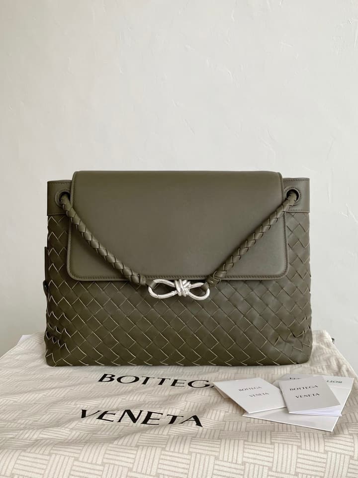 Bottega Veneta Andiamo Messenger Bag