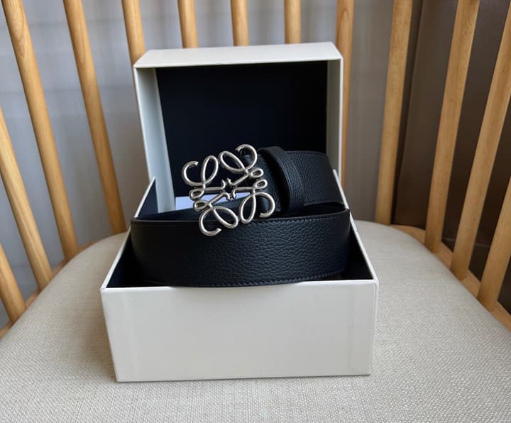 Loewe Narrow Leather Belt with Anagram Padlock Buckle in Black Leather With Silver Buckle