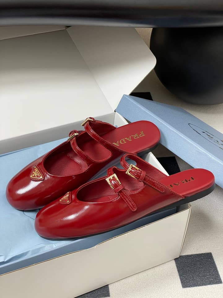 Prada Wrinkled Patent Ballet Flats – 25SS in Leopard Print
