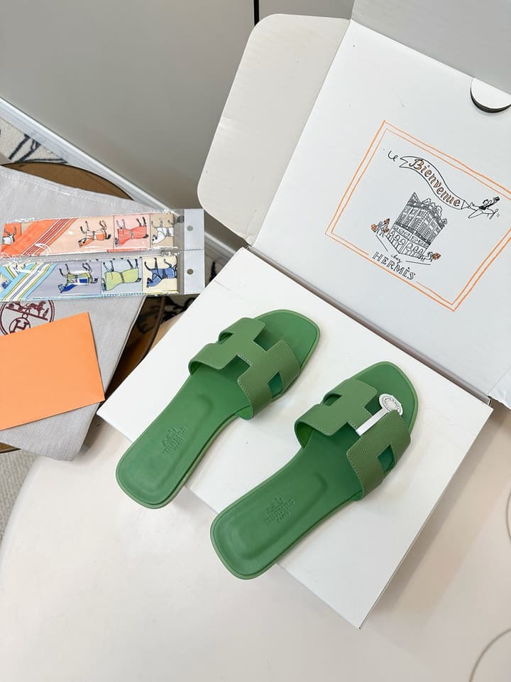Hermès Palm Grain H-Slides in Bright Green