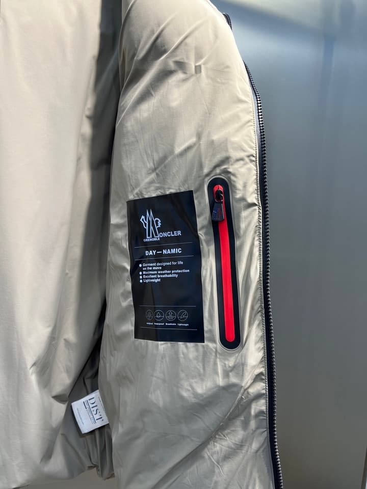 Moncler Grenoble Arcesaz Hooded Down Jacket in Black