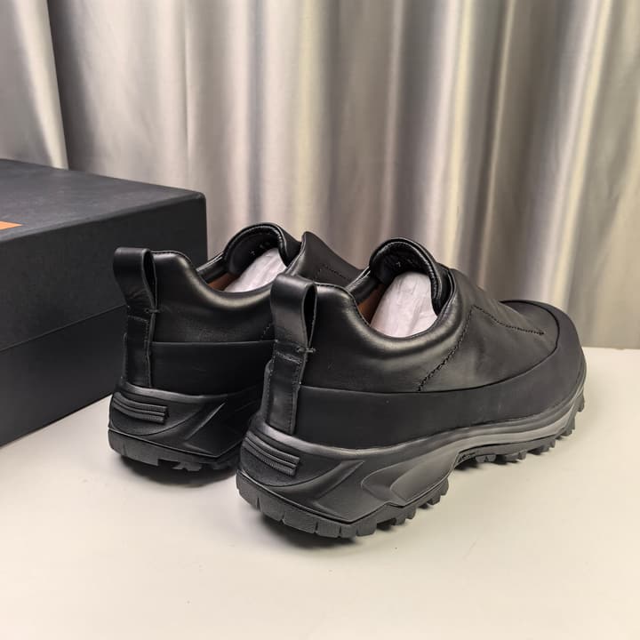 Ermenegildo Zegna Triple Stitch™ Monte Luxury Casual Shoes in Black Leather