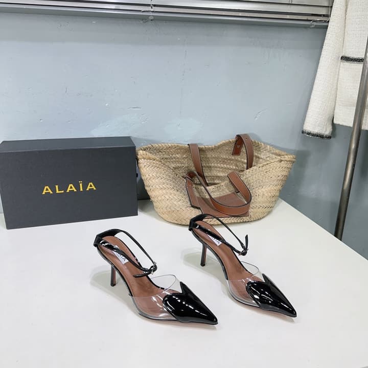 Alaïa Heart PVC Pointed Toe Slingback Mules – Spring/Summer Collection – 25SS in Black Patent Toe