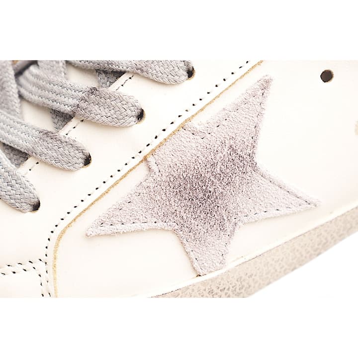Golden Goose Super Star Sneakers – 2023 Collection in Bright Metallic Outline Star