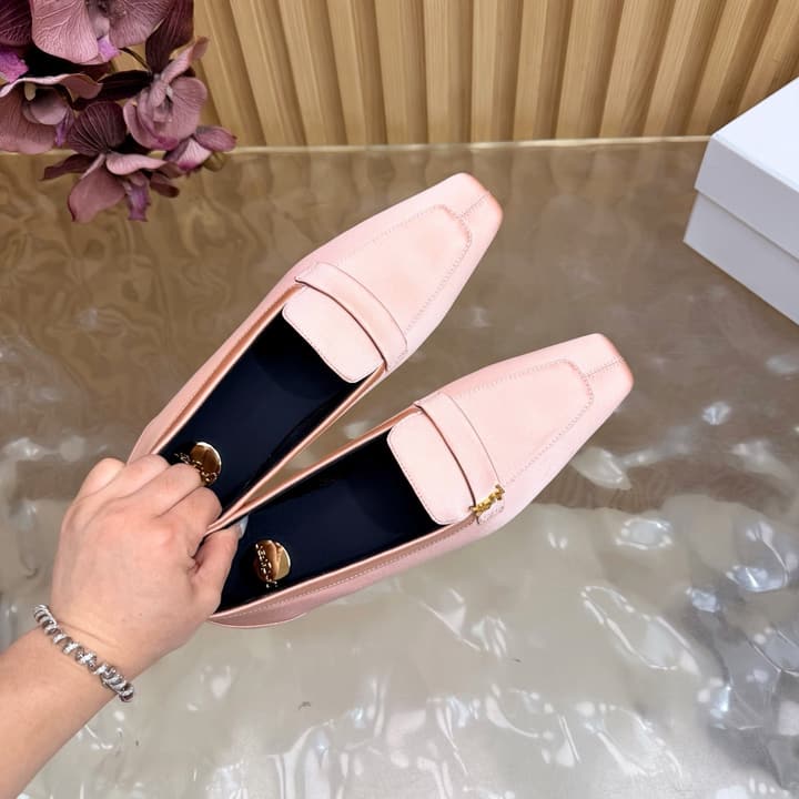 Saint Laurent Silk Chain Mules – Spring/Summer Collection – 26S in Beige