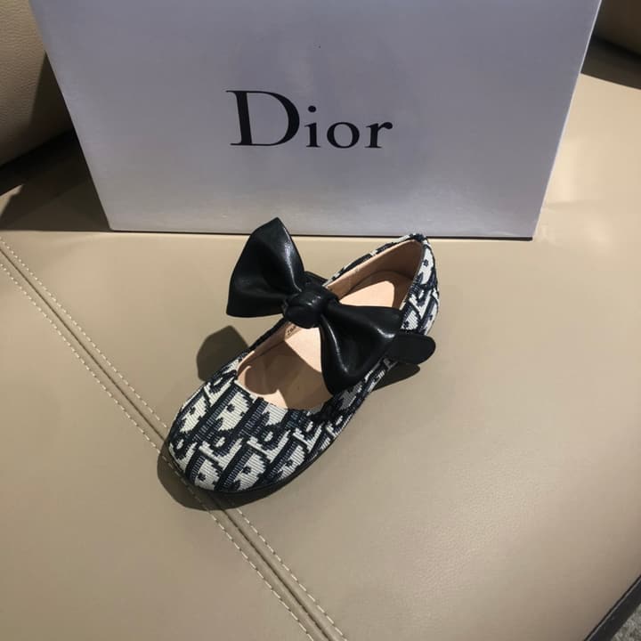 Maison Parisienne Kids Embroidered Ballerina Flats – Kids Collection in Black Patterned With Bow
