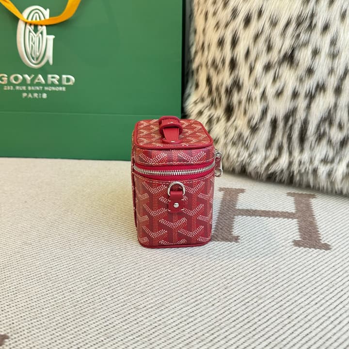 Goyard Muse Vanity Ultra Mini Cosmetic Bag in Blue