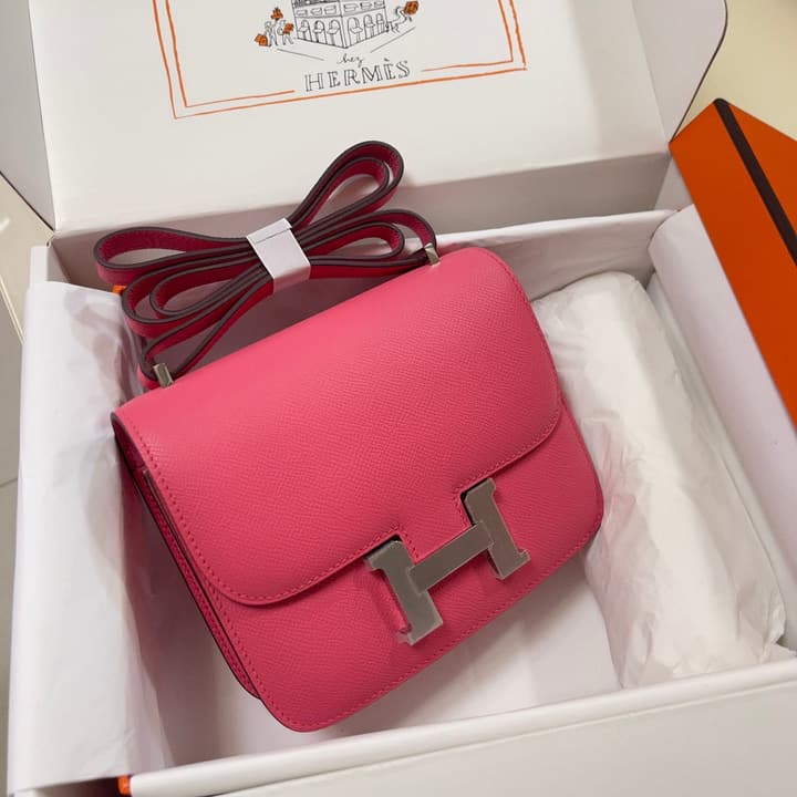 Hermès Constance Bag in Pink With Gold Hardware