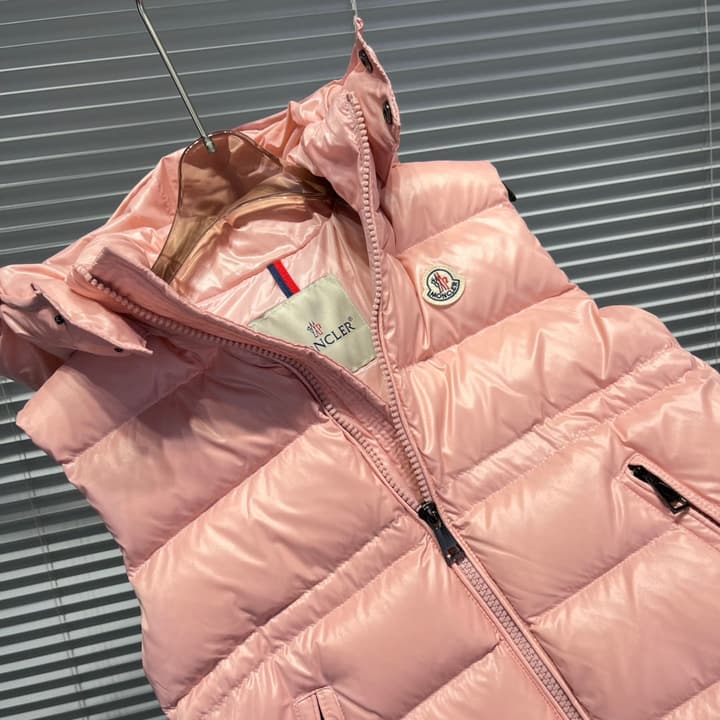 Moncler Ania Fitted Down Vest – Kids Collection – 2025 in Black