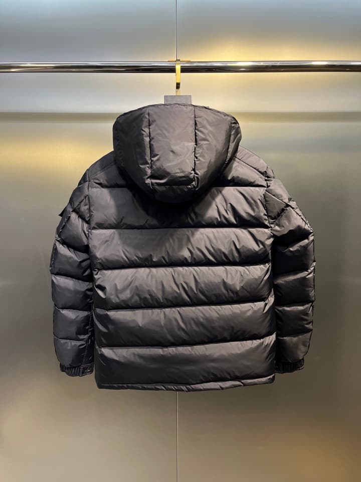 Moncler Maya Matte Down Jacket – Autumn/Winter Collection in Black