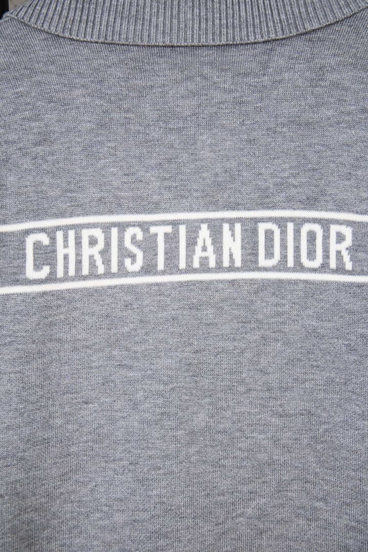 Dior Classic Oblique Reversible Cashmere Sweater – 25FW in Camel Oblique Pattern