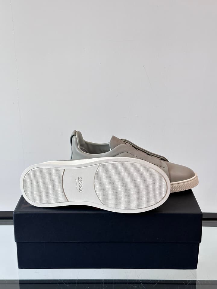 Zegna Men's Low-Top Leather Sneakers in Black & White