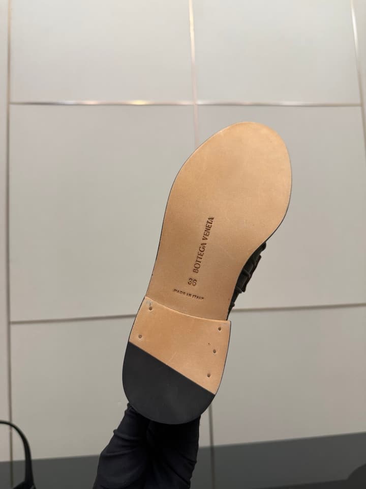 Bottega Veneta Astaire Suede Loafers in Black Leather