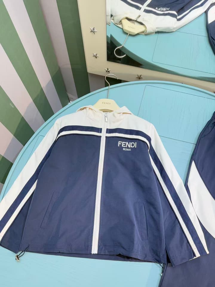 Fendi Kids Logo Windbreaker Tracksuit – 2025SS – Kids Collection in Navy Blue With Cream Accents