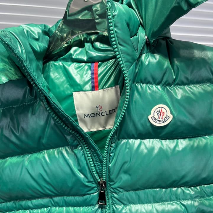 Moncler Ania Fitted Down Vest – Kids Collection – 2025 in Black
