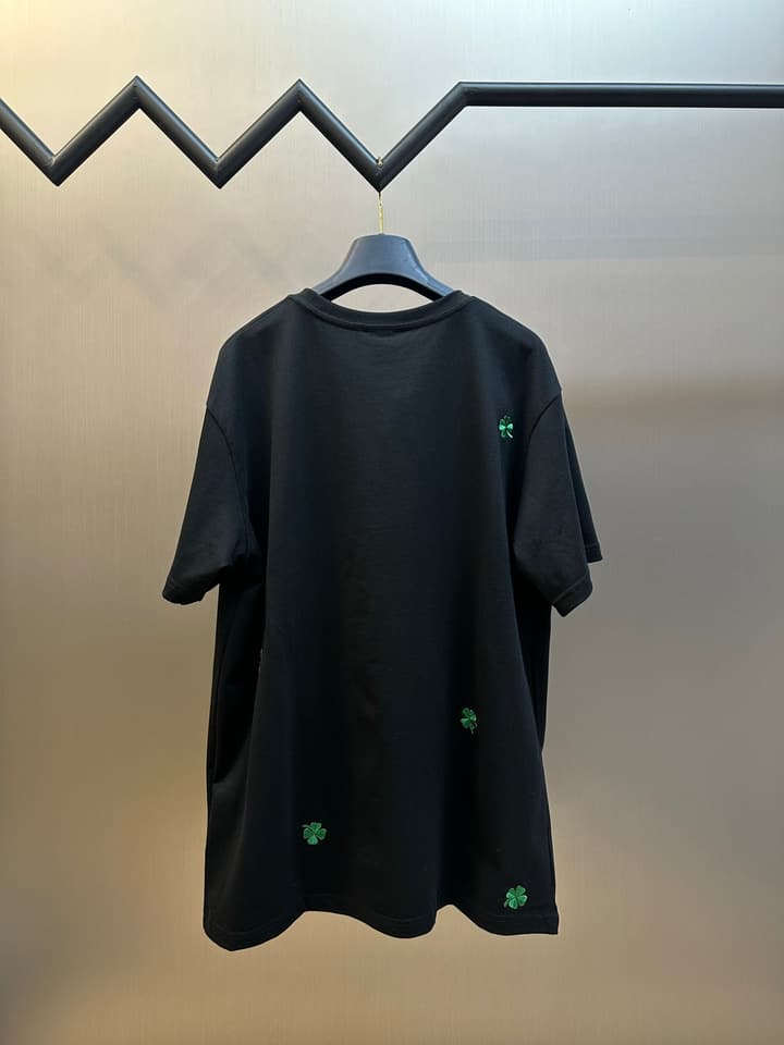 Dior Clover Embroidery Short-Sleeve T-Shirt in Black