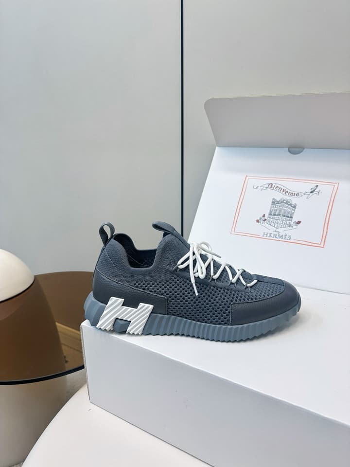 Hermes Classic Couple's Casual Sneakers in Light Beige