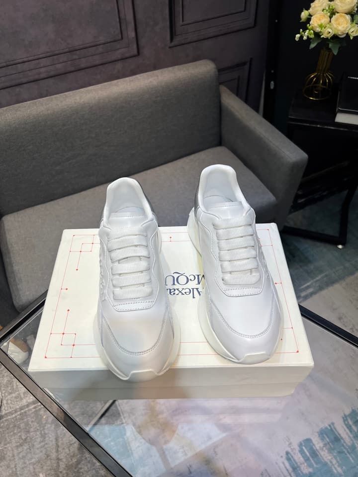 Alexander McQueen White Silk Leather Platform Sneakers in Black