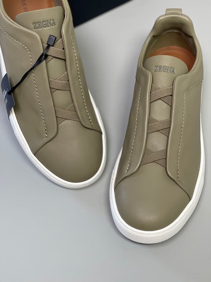Zegna SECONDSKIN Triple Stitch Low-Top Sneakers in Navy Smooth Leather