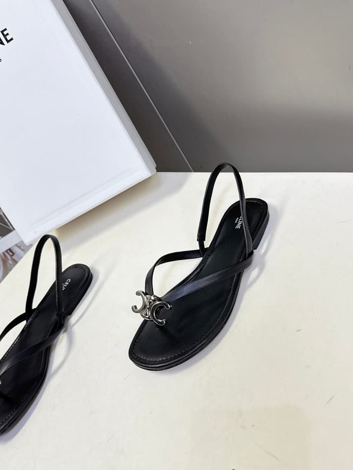 Celine Triomphe Metal Buckle Thong Sandals – Spring/Summer Collection – 2026SS in Black