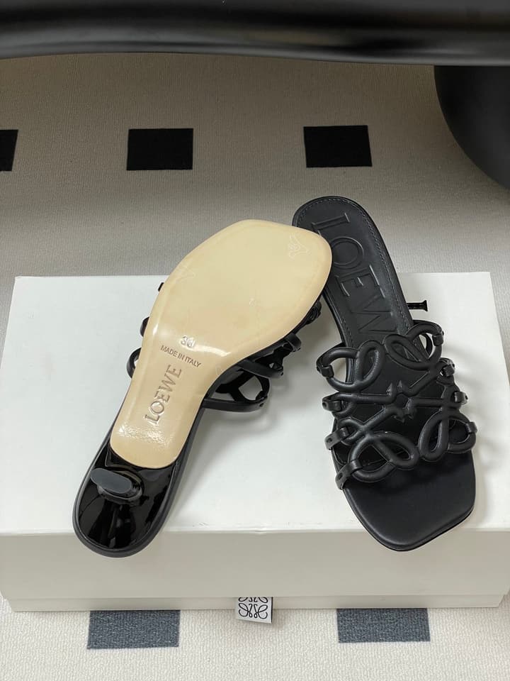 Loewe Hollow-Out Woven Kitten Heel Mules – 25SS Collection in Black