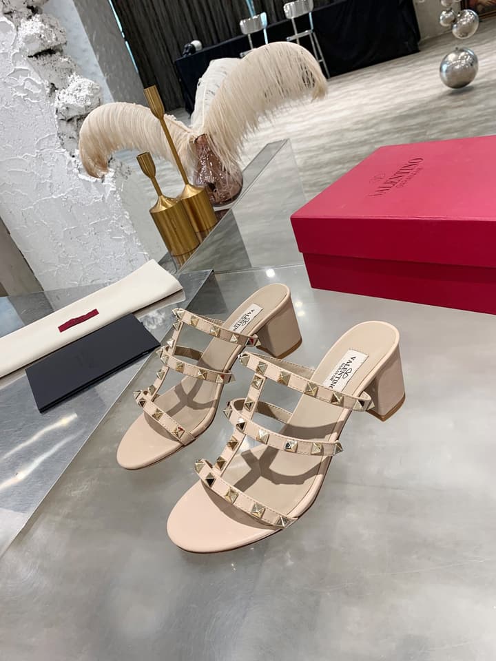 Valentino Rockstud Classic Block Heel Sandals in Nude With Gold Studs